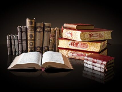 Best Novels Writing Novels - New Writers UK